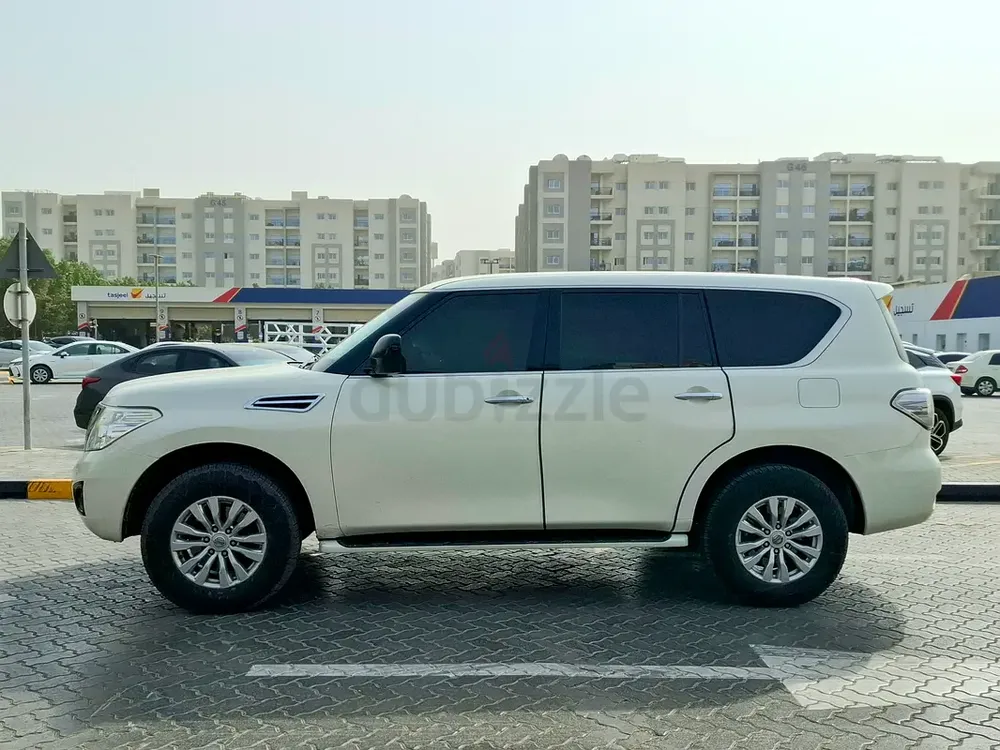 AED 1383/month | 2019 Nissan Patrol  | GCC Specs | Ref#402868 - Image 5