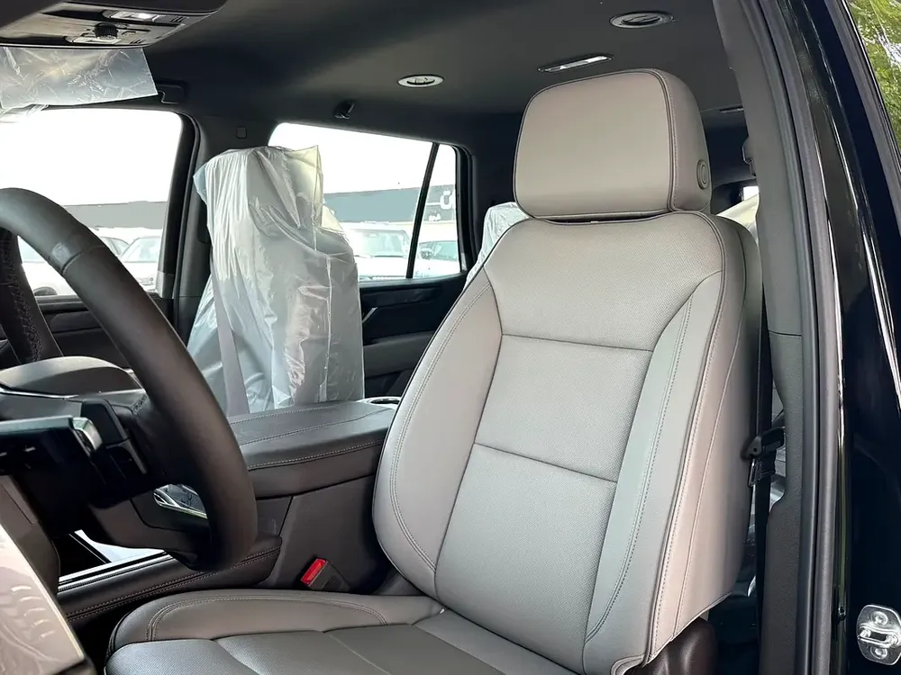2026 GMC Yukon Elevation, GCC Specifications - Image 8
