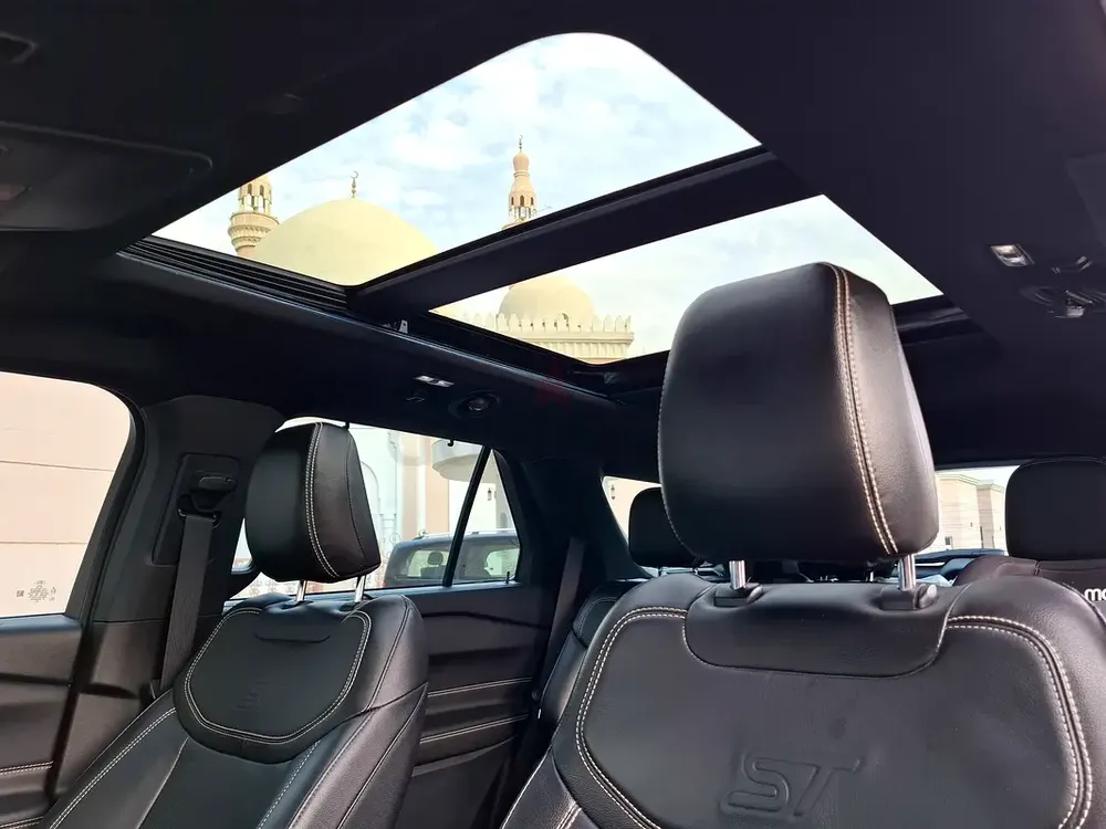 AED 2431/month | 2022 Ford Explorer ST | GCC Specs | Ref#404317 - Image 12