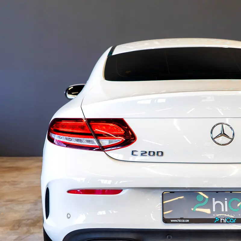 Mercedes-Benz C200 Coupe 2021 | GCC Specs | Low Mileage - Image 6
