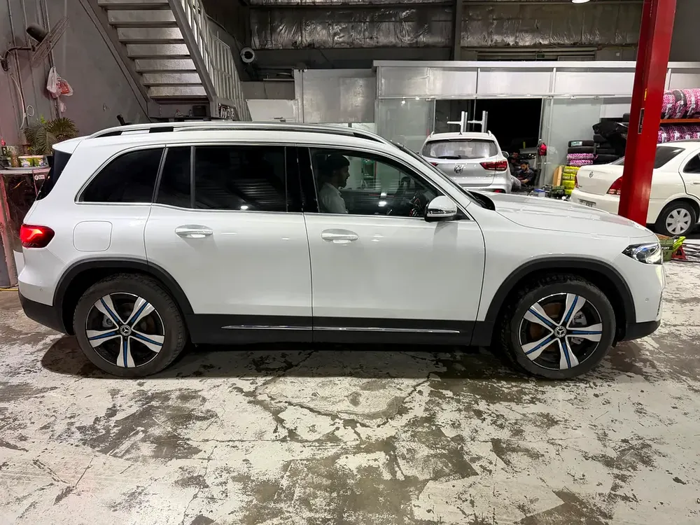 2024 Mercedes-Benz EQB 350 4MATIC - European Specs - Brand New Electric SUV - Image 4