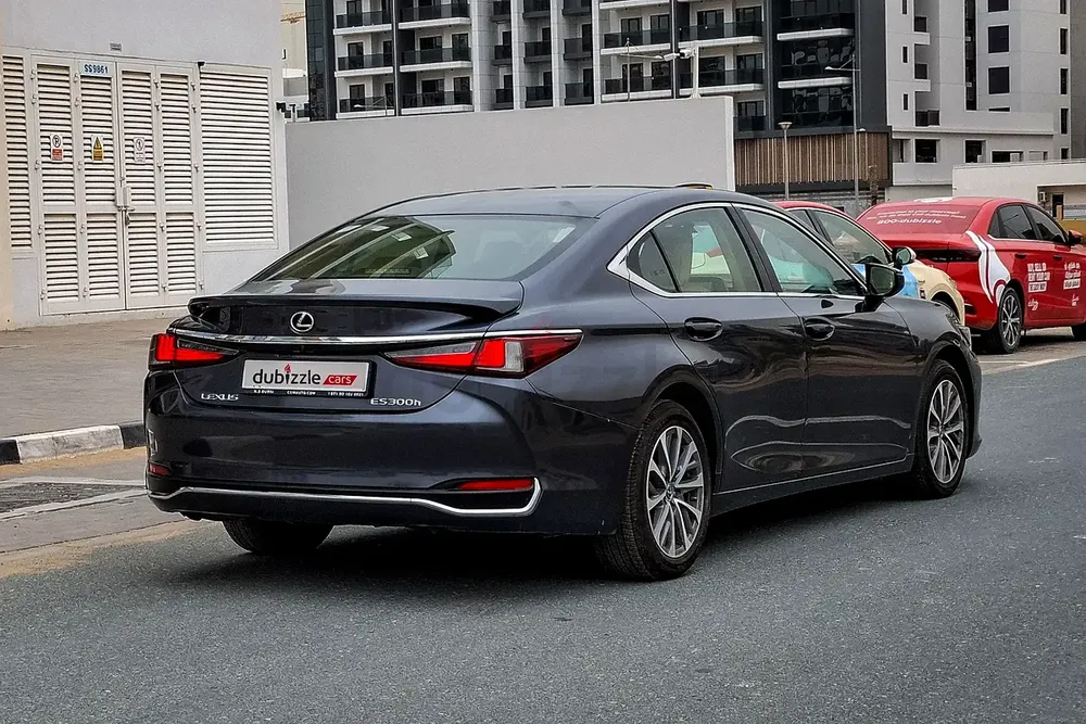 AED 1824/month | 2023 Lexus ES-Series ES 300h | GCC Specs | Ref#450550 - Image 6