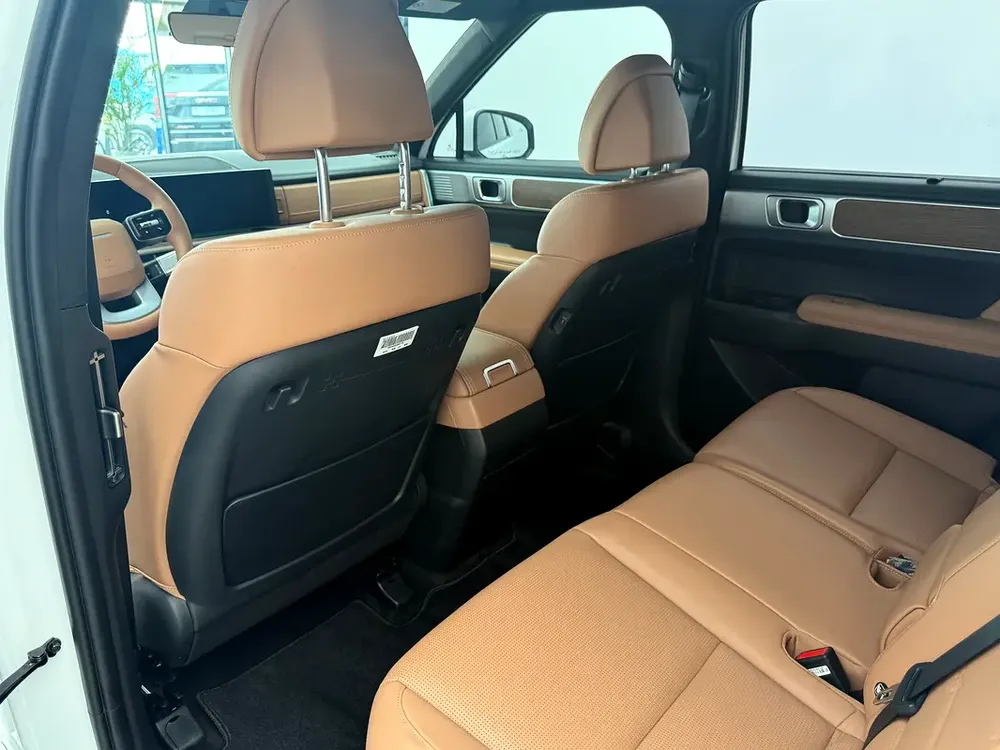 2024 Hyundai Santa Fe Smart - GCC Specs - Brand New - Image 13