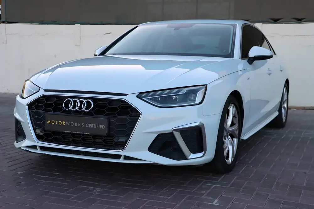 Audi A4 2021 35 TFSI S-line | GCC Specs | Low Mileage - Image 10