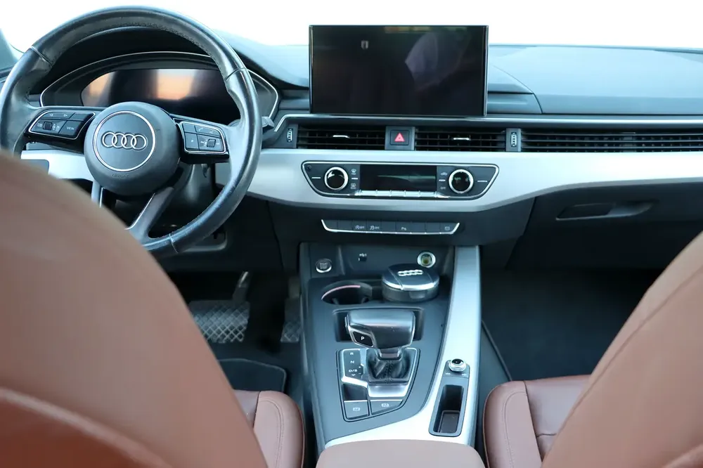 Audi A4 2021 35 TFSI S-line | GCC Specs | Low Mileage - Image 14