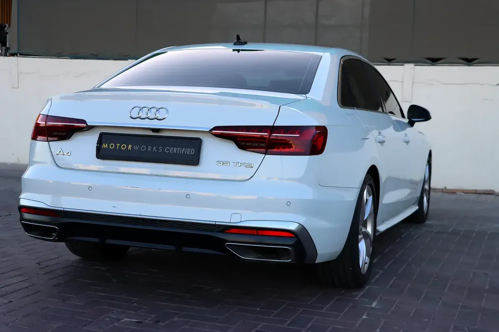 Audi A4 2021 35 TFSI S-line | GCC Specs | Low Mileage - Image 6