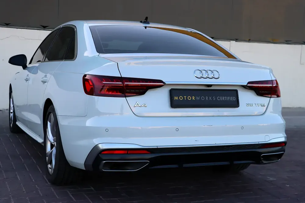 Audi A4 2021 35 TFSI S-line | GCC Specs | Low Mileage - Image 7