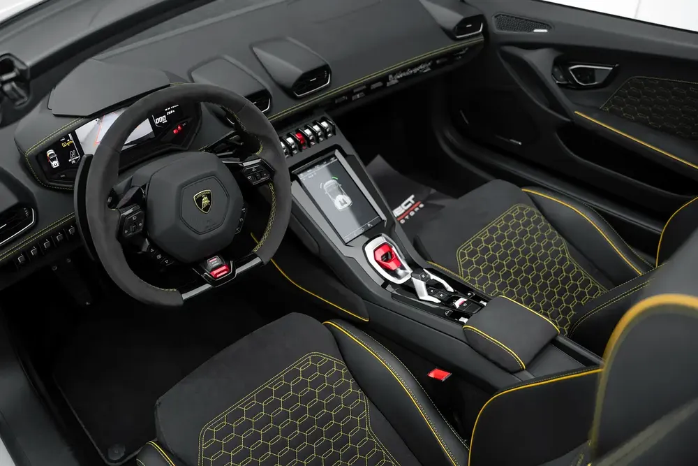 2021 LAMBORGHINI HURACAN EVO SPYDER - Image 12