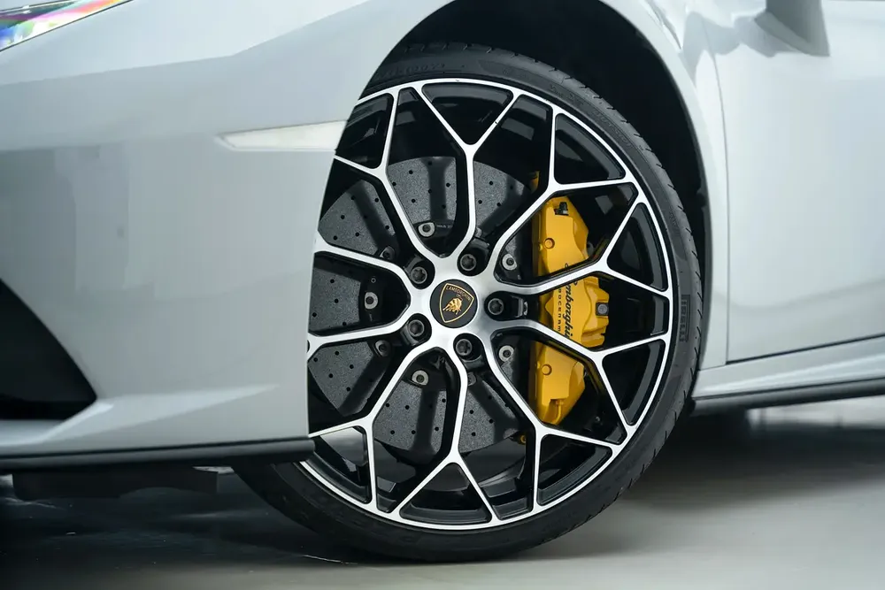 2021 LAMBORGHINI HURACAN EVO SPYDER - Image 6