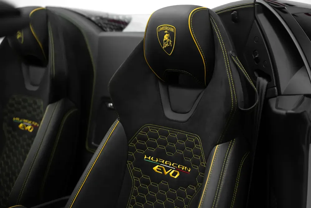 2021 LAMBORGHINI HURACAN EVO SPYDER - Image 7