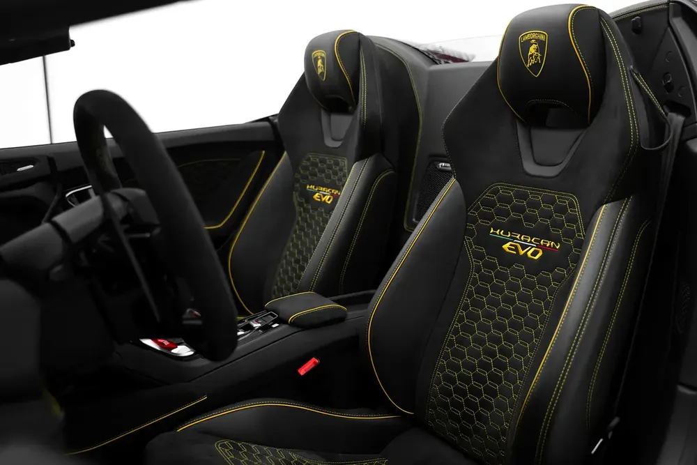 2021 LAMBORGHINI HURACAN EVO SPYDER - Image 8
