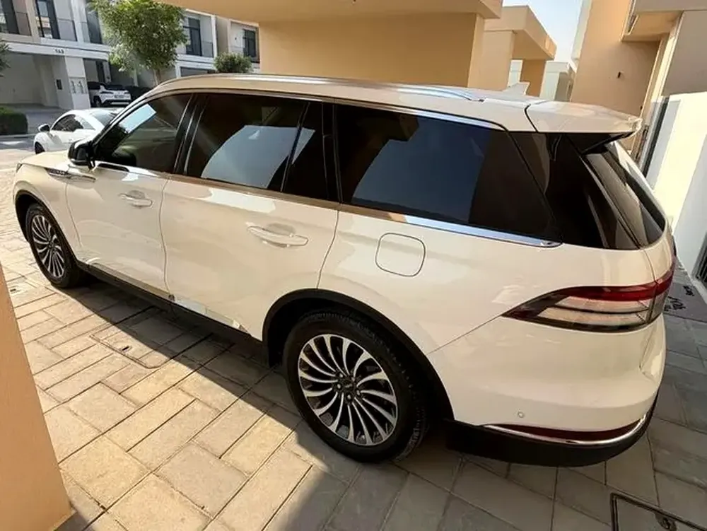 2020 Lincoln Aviator Reserve II GCC Specs - Image 4