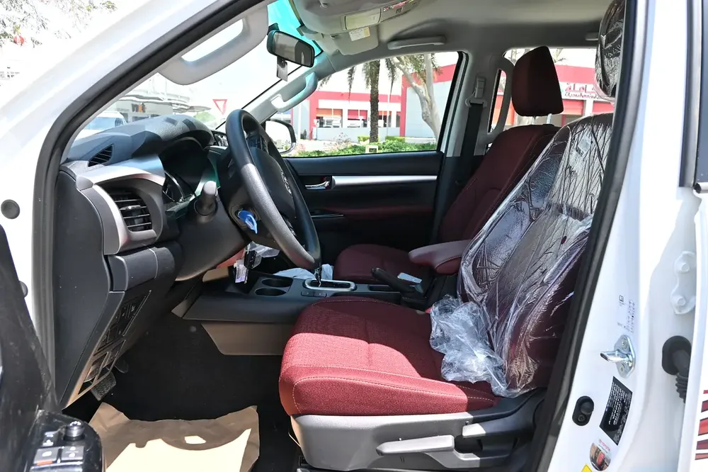 Toyota Hilux Double Cab GLX GCC Specs ( For Export Only) - Image 6