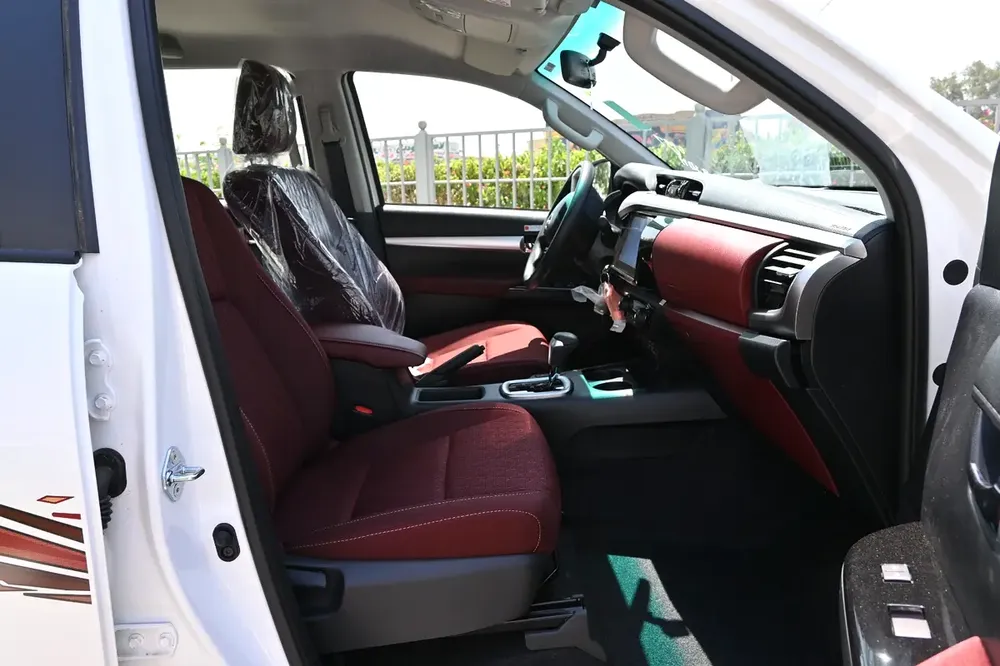 Toyota Hilux Double Cab GLX GCC Specs ( For Export Only) - Image 7