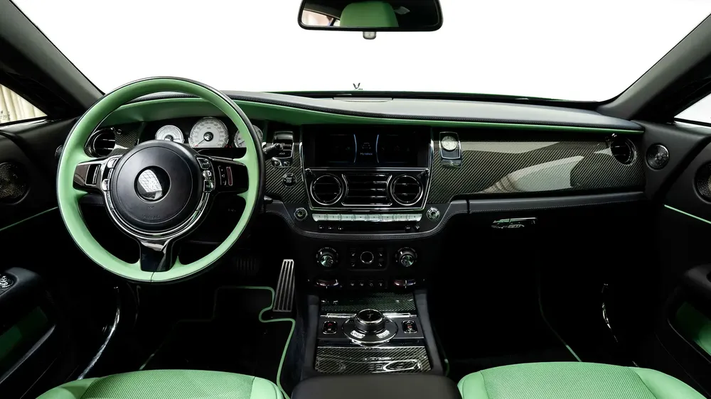 DEAL OF THE MONTH | BLACK BADGE | ONE-OFF SPORTIVE EDITION | BESPOKE INTERIOR | ACCIDENT-FREE | - Image 11