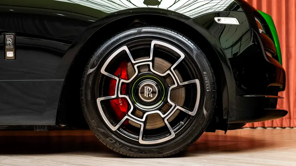 DEAL OF THE MONTH | BLACK BADGE | ONE-OFF SPORTIVE EDITION | BESPOKE INTERIOR | ACCIDENT-FREE | - Image 5