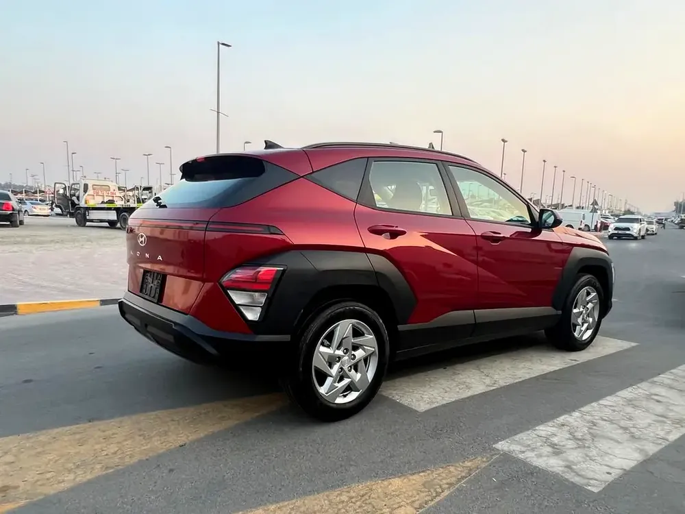 2024 Hyundai Kona Limited - GCC Specs - Like New! - Image 5