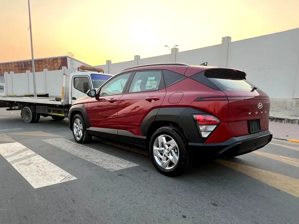 2024 Hyundai Kona Limited - GCC Specs - Like New! - Image 8