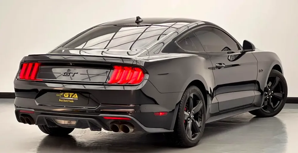 2022 Ford Mustang GT Premium, Oct/2027 Ford Warranty, Ford Full Service History, GCC - Image 4