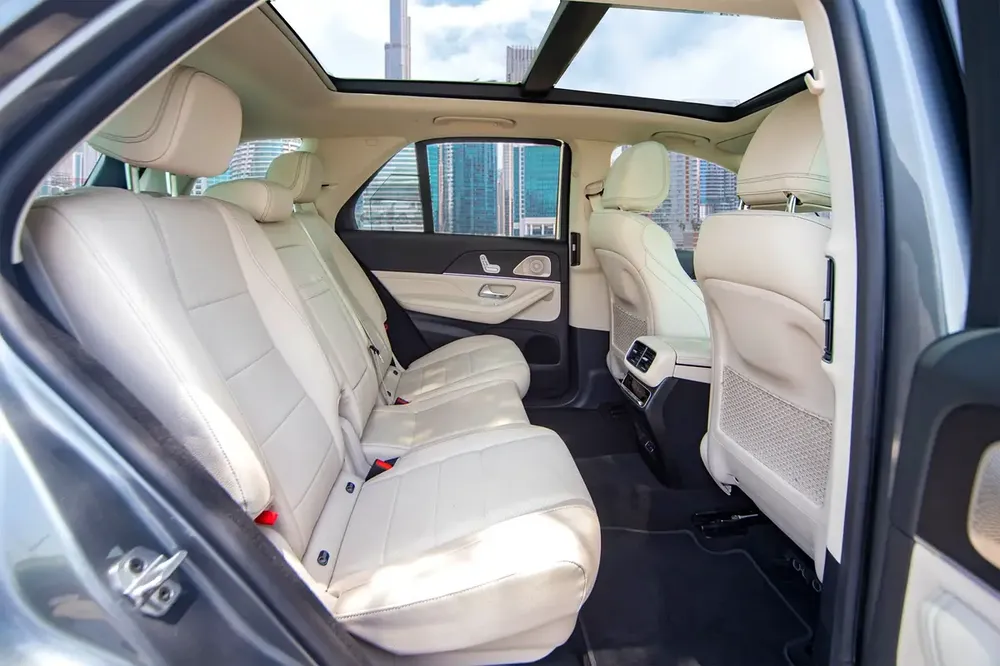 Mercedes-Benz GLE 450 AMG 4MATIC 2024 - GCC Specs - Image 11