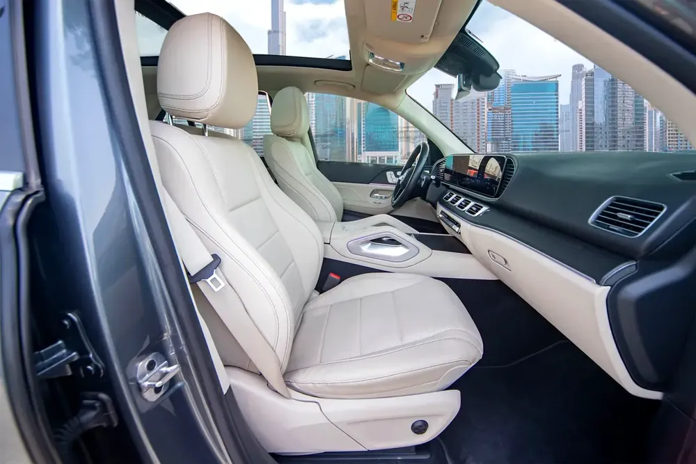 Mercedes-Benz GLE 450 AMG 4MATIC 2024 - GCC Specs - Image 14
