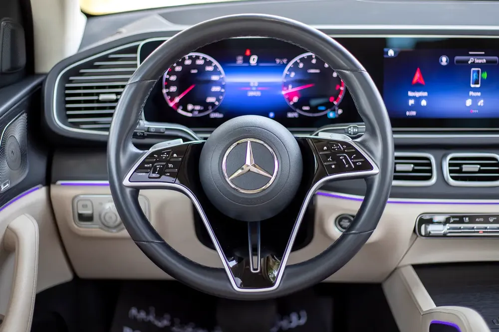 Mercedes-Benz GLE 450 AMG 4MATIC 2024 - GCC Specs - Image 20