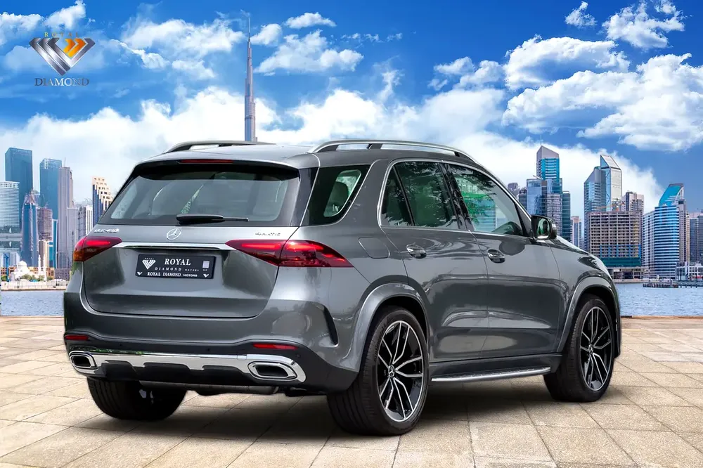 Mercedes-Benz GLE 450 AMG 4MATIC 2024 - GCC Specs - Image 6