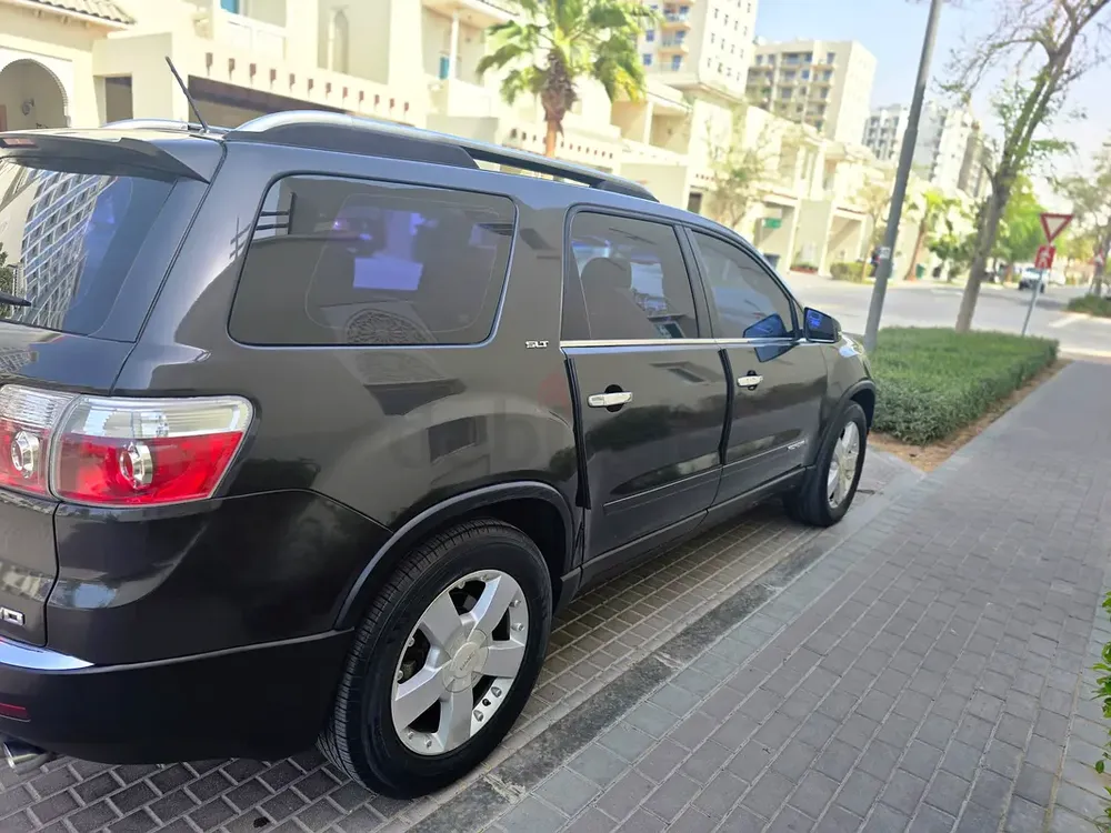 GMC Acadia , GCC , Low milage , Directly from owner - Image 7