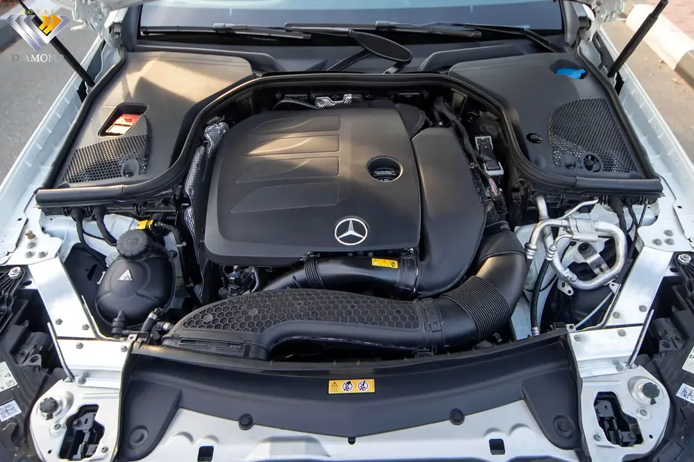 Mercedes Benz E200 Coupe 2023 GCC Under Warranty and Free Service From Agency - Image 16