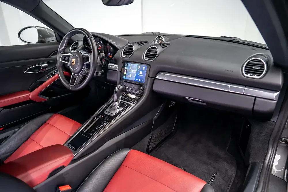 Full Dealer Service History • GCC - Image 12