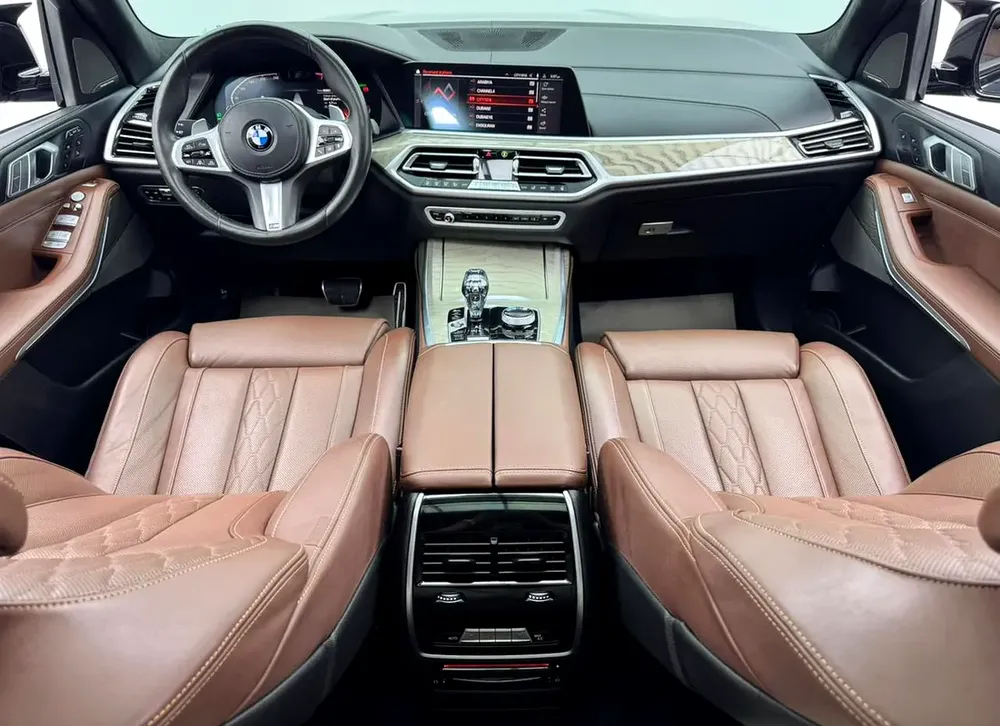 2020 BMW X7 xDrive40i M-Sport, 2026 BMW Warranty + Service Pack, Full BMW Service History, GCC - Image 10