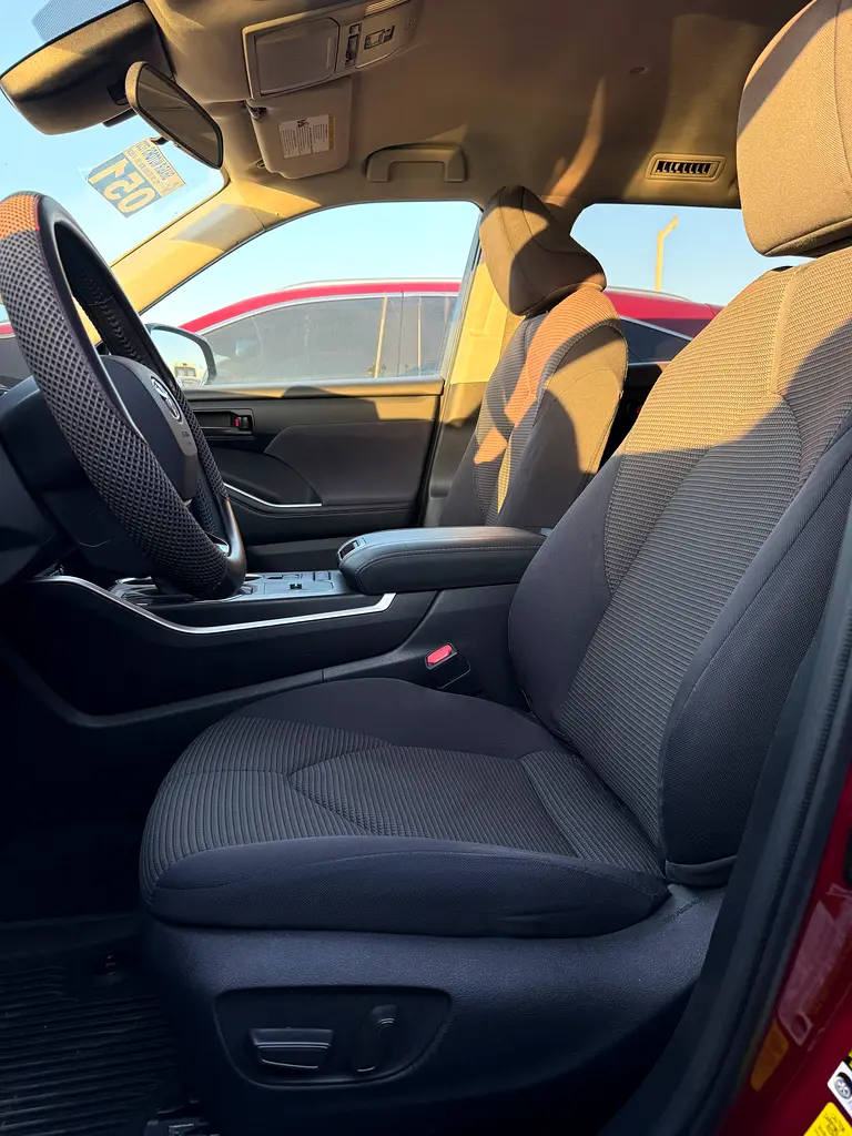 2021 TOYOTA HIGHLANDER LE HYBRID IMPORTED FROM USA - Image 12