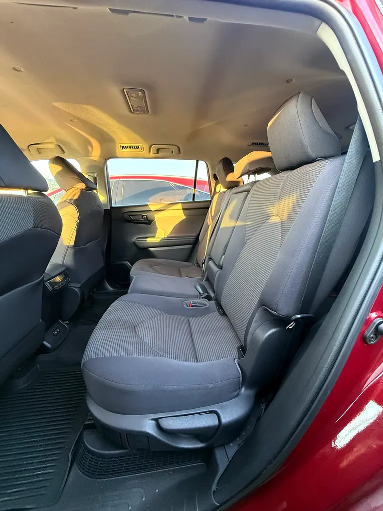 2021 TOYOTA HIGHLANDER LE HYBRID IMPORTED FROM USA - Image 13