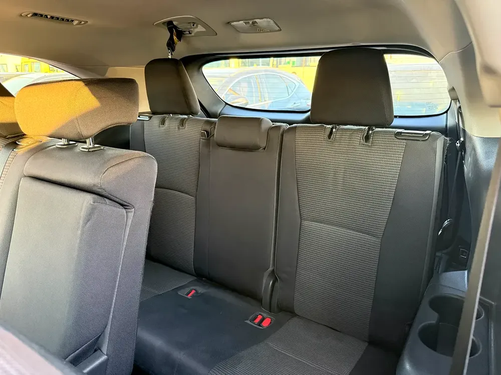 2021 TOYOTA HIGHLANDER LE HYBRID IMPORTED FROM USA - Image 14