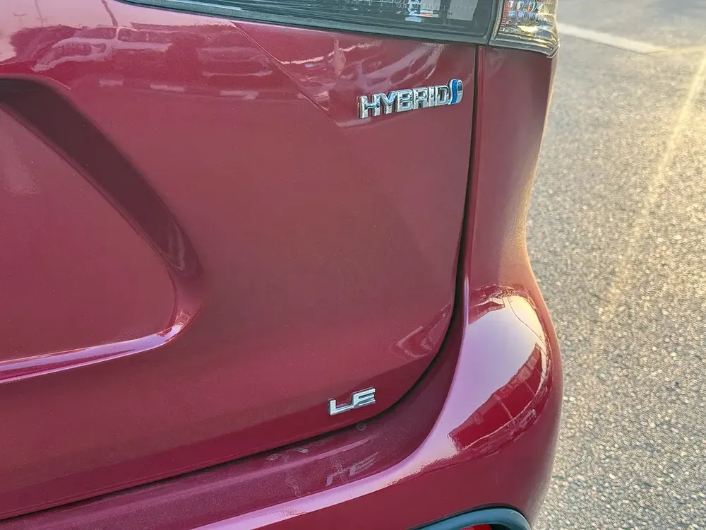 2021 TOYOTA HIGHLANDER LE HYBRID IMPORTED FROM USA - Image 7