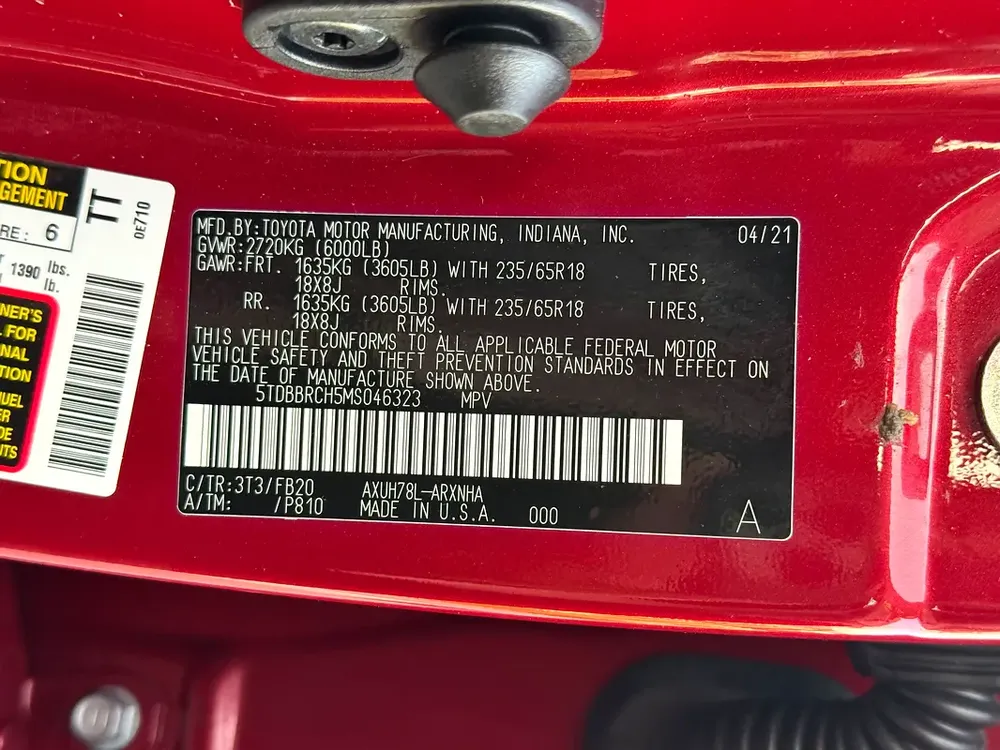 2021 TOYOTA HIGHLANDER LE HYBRID IMPORTED FROM USA - Image 8
