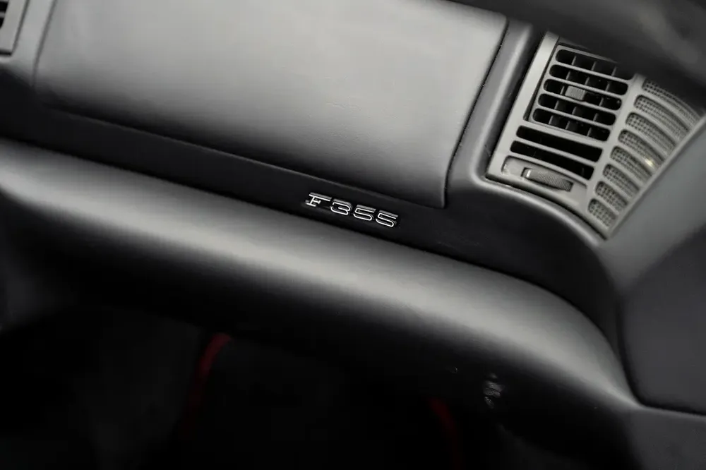 355 SPIDER | MANUAL | BLACK/BLACK - Image 10
