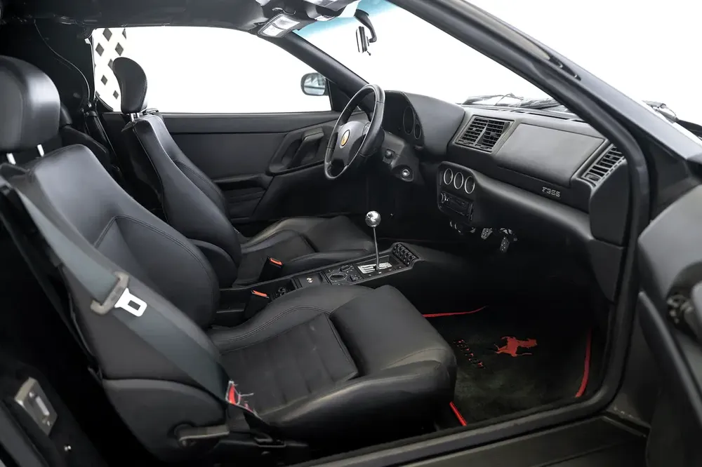 355 SPIDER | MANUAL | BLACK/BLACK - Image 11