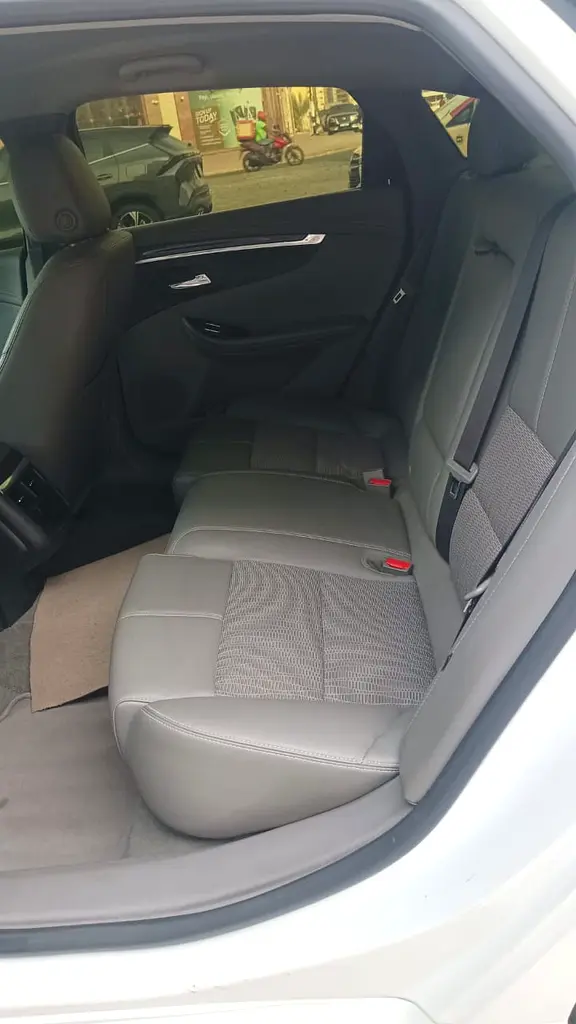 Chevrolet Impala V6 LT 2019 GCC SPECS LADY DRIVEN - Image 13