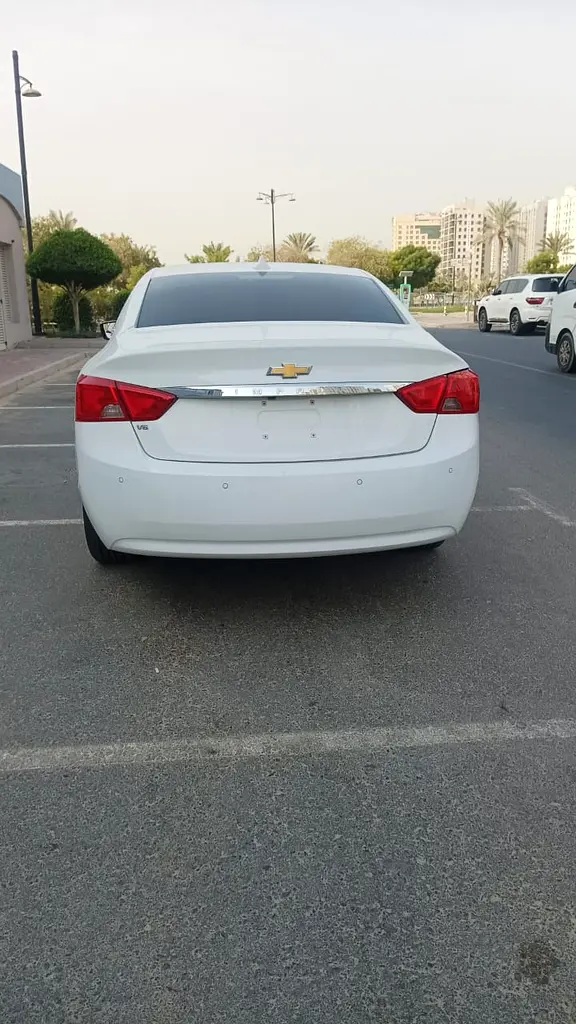 Chevrolet Impala V6 LT 2019 GCC SPECS LADY DRIVEN - Image 6