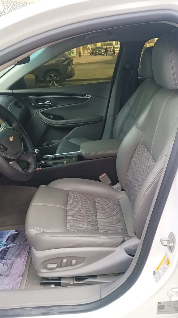 Chevrolet Impala V6 LT 2019 GCC SPECS LADY DRIVEN - Image 9