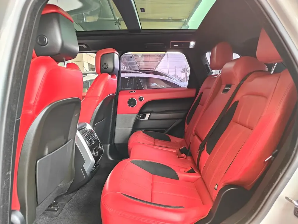 AED 1,945 P.M | 2020 Range Rover Sport HSE | Under Range Rover Warranty | GCC | - Image 18