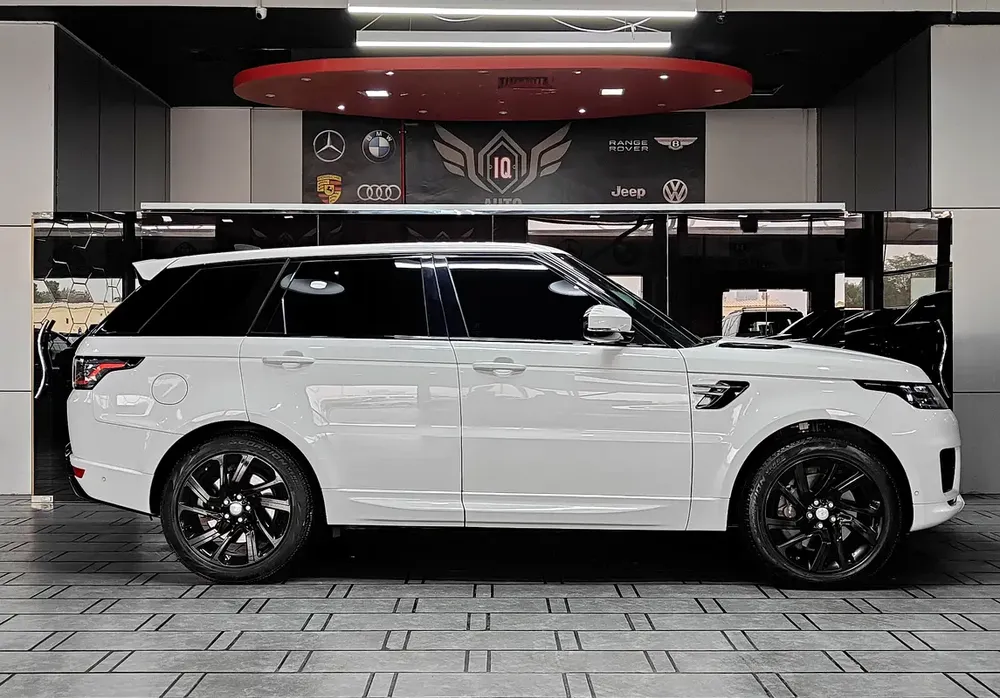 AED 1,945 P.M | 2020 Range Rover Sport HSE | Under Range Rover Warranty | GCC | - Image 7