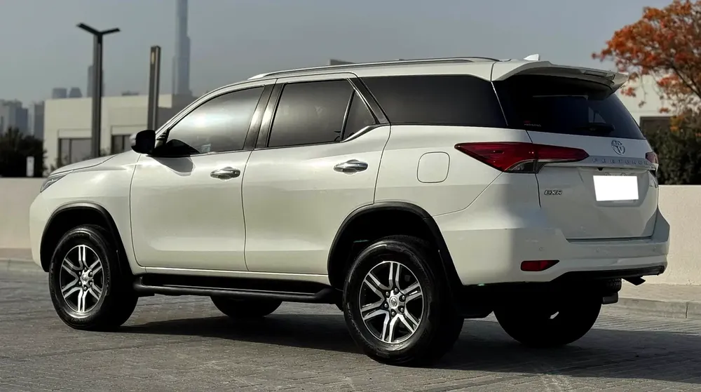 2022/Toyota/Fortuner/2.7 ltr/GCC/Immaculate Condition/Own in Cash/Auto Loan at 0% Down Payment - Image 11