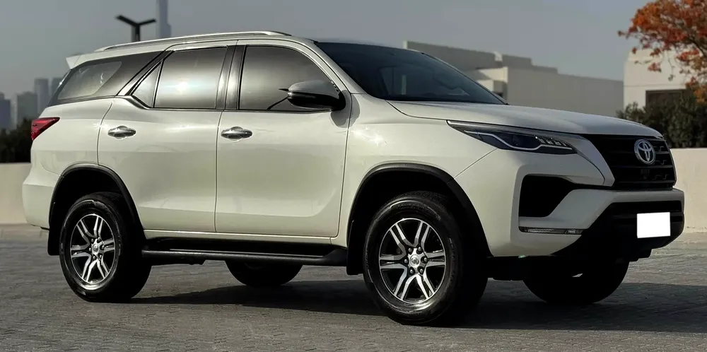 2022/Toyota/Fortuner/2.7 ltr/GCC/Immaculate Condition/Own in Cash/Auto Loan at 0% Down Payment - Image 5
