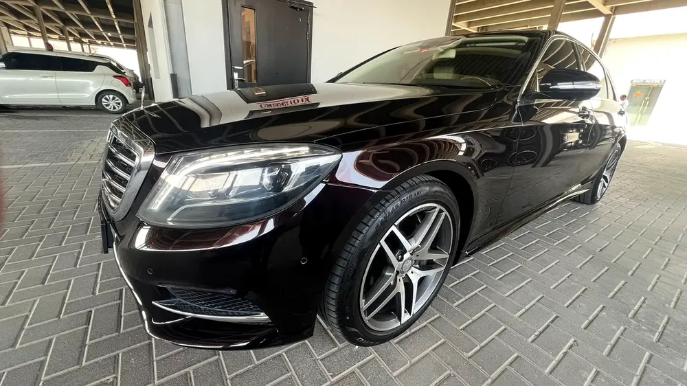 Mercedes-Benz S-Class S 400 2015 GCC Specs - Immaculate Condition - Image 4