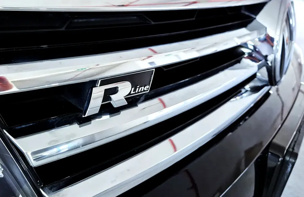 BEST!!! AGENCY MAINTAINED TOUAREG R LINE GCC !!! - Image 12