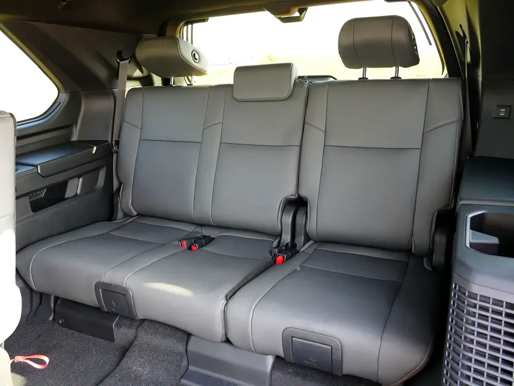 2026 TOYOTA SEQUOIA CAPSTONE 3.5L V6 I FORCE MAX BRAND NEW 0KM - Image 17