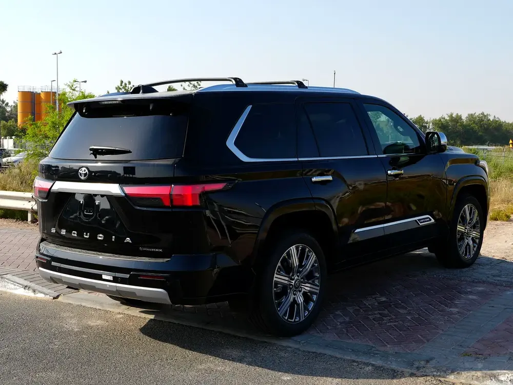 2026 TOYOTA SEQUOIA CAPSTONE 3.5L V6 I FORCE MAX BRAND NEW 0KM - Image 5