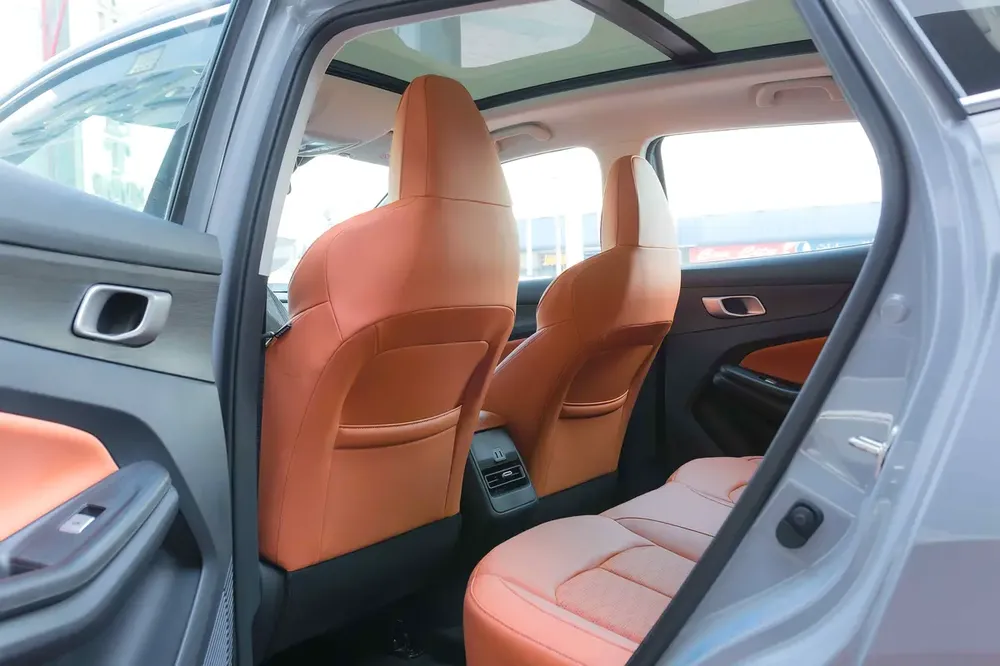 Changan UNI-S 1.5T (2026) - Image 16